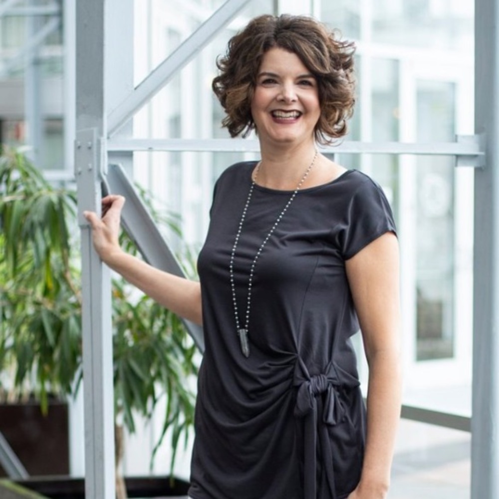 Meet your Posher, Deborah